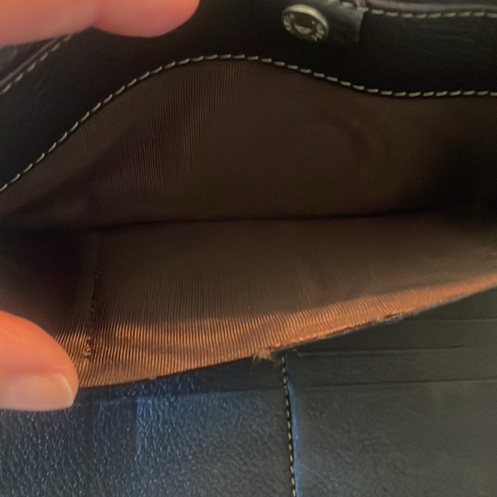 Fendi Selleria Leather Wallet- Offers Welcome💕 - Picture 6 of 8